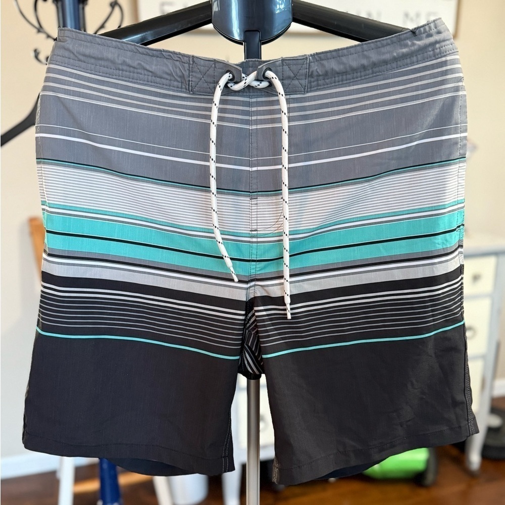 Goodfellow & Co Men’s Swim Trunks - Striped Board Shorts 🌊 , Size Large